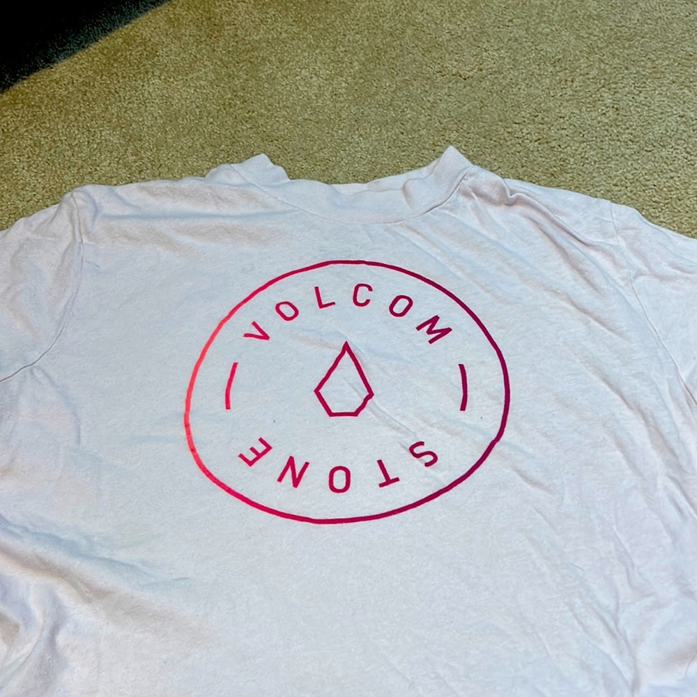 Volcom T shirt